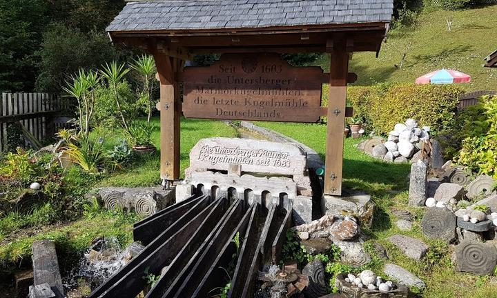 Gasthaus - Pension Zur Kugelmuhle